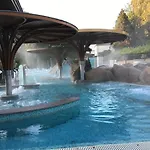 Carbona - Relax, Sissi Apartament *